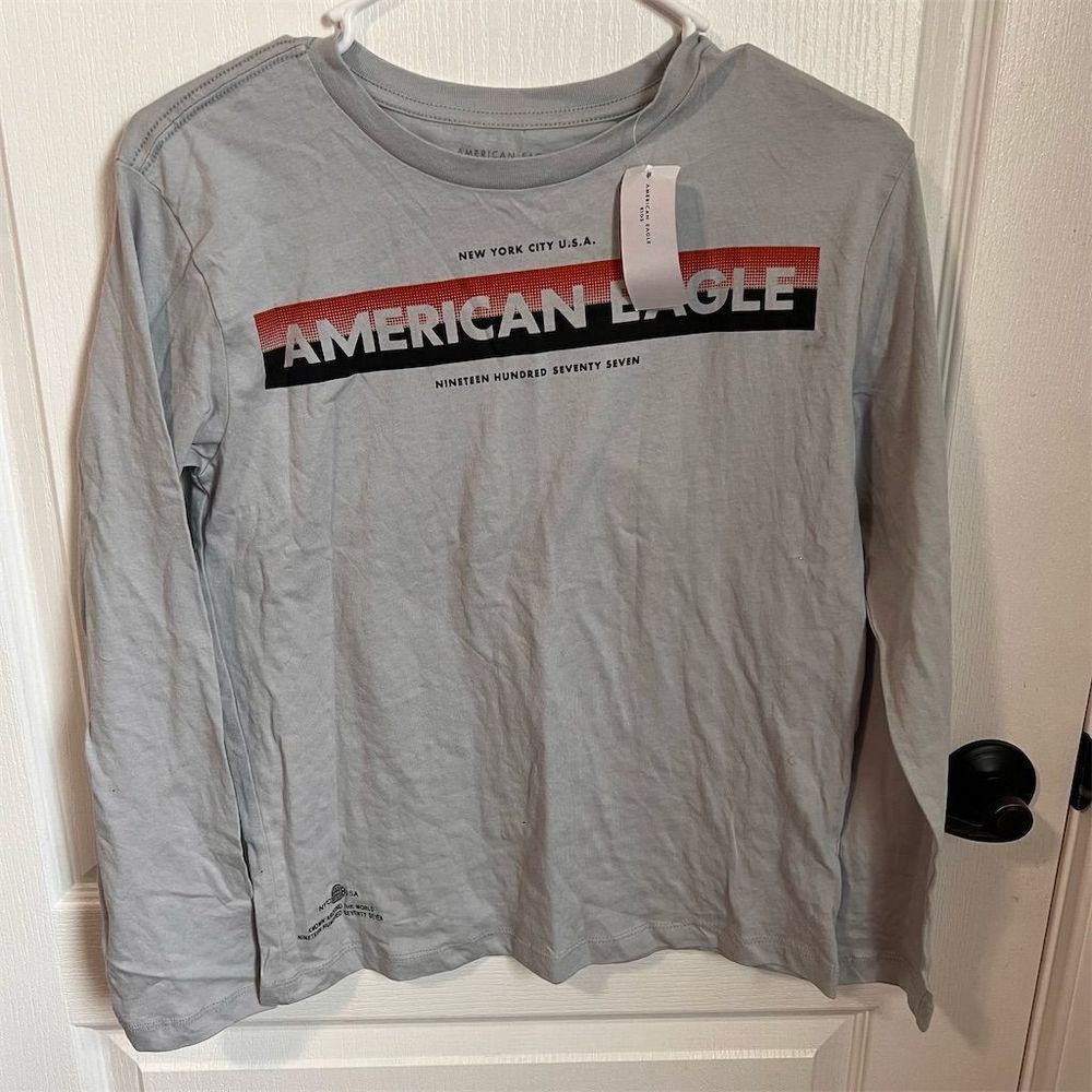 American Eagle Kids Graphic Long Sleeve‎ T-Shirt Gray Size 14 Casual T-Shirt NWT